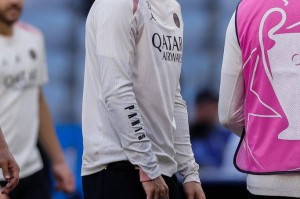 法甲变天！巴黎5-0横扫国米，历史性捧杯欧冠，1150万法国人见证奇迹！