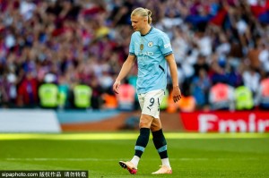 比赛日：哈兰德让点球曼城四大皆空 德甲法甲大结局