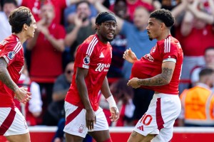 森林拆队？TA：热刺将全力引进吉布斯怀特，球员身价5000万欧元