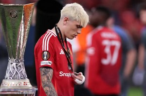 曼联天才20分钟登场引发的内部危机